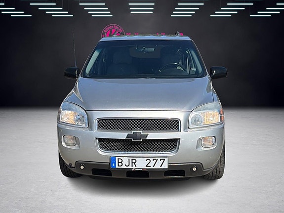 Chevrolet Uplander 3 of 5