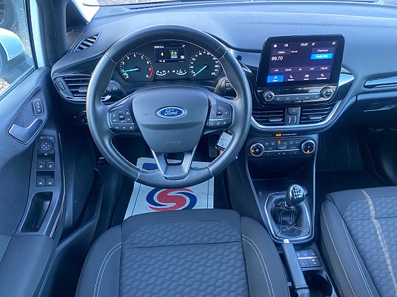 Ford Fiesta 18 of 25