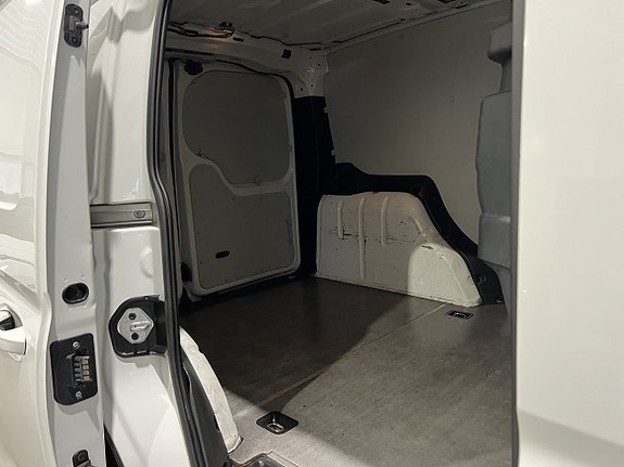 Volkswagen Caddy 9 of 23