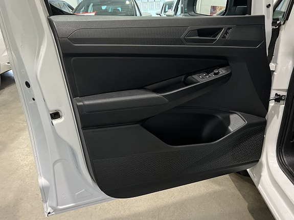 Volkswagen Caddy 8 of 23
