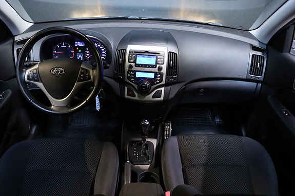 Hyundai i30 17 of 25