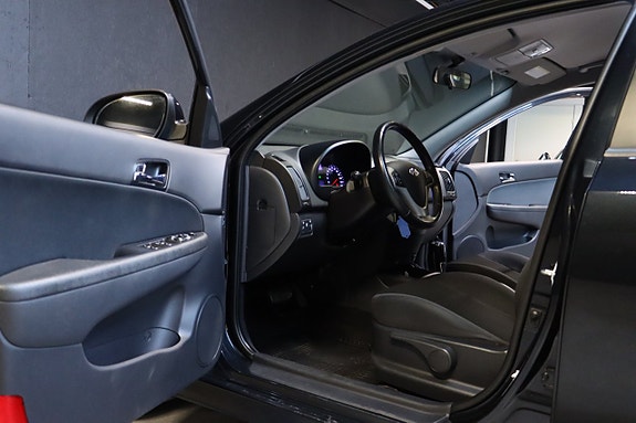 Hyundai i30 10 of 25