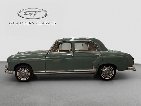 Mercedes-Benz W180 4 of 5