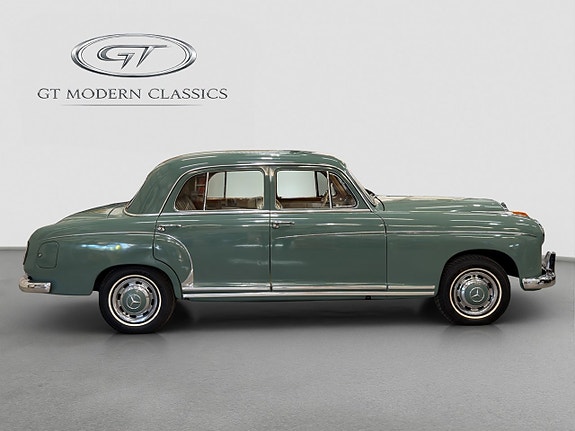 Mercedes-Benz W180 8 of 17