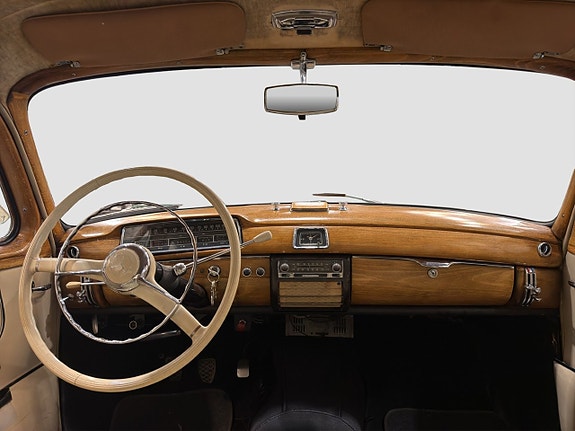 Mercedes-Benz W180 11 of 17