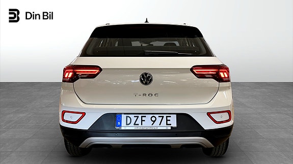 Volkswagen T-Roc 5 of 5