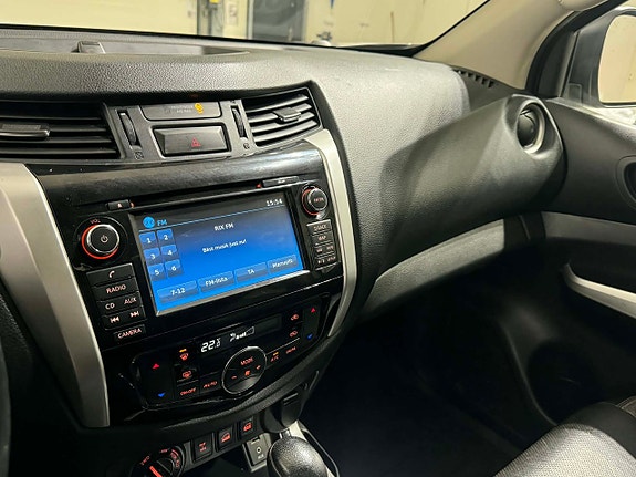 Nissan Navara 13 of 18