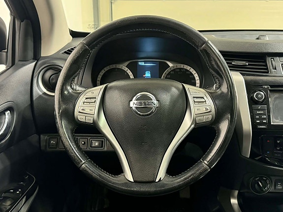 Nissan Navara 10 of 18