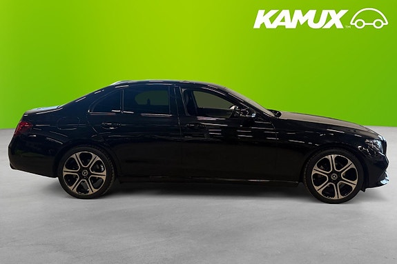 Mercedes-Benz E220 d 2 of 5