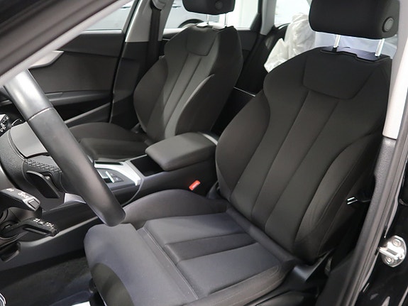 Audi A4 17 of 30