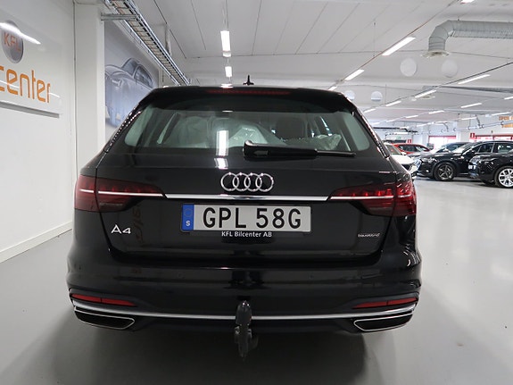 Audi A4 7 of 30