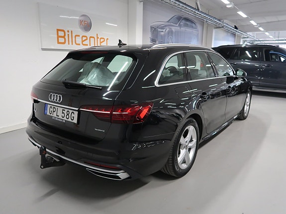 Audi A4 6 of 30