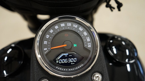 Harley-Davidson Low Rider S 114 / V&H / Dynojet / SE SPEC 15 of 18