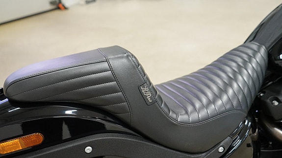 Harley-Davidson Low Rider S 114 / V&H / Dynojet / SE SPEC 10 of 18