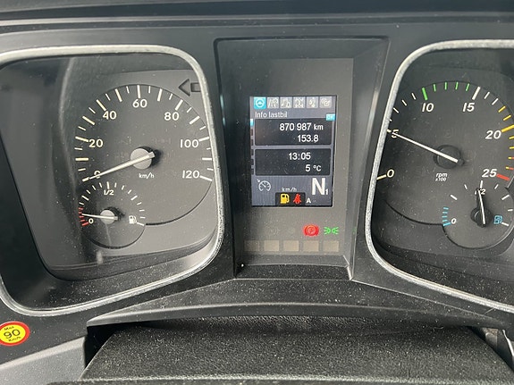 Dragbil Mercedes-Benz Actros 963-4-A 4X2 -201... via auktion 25 of 27