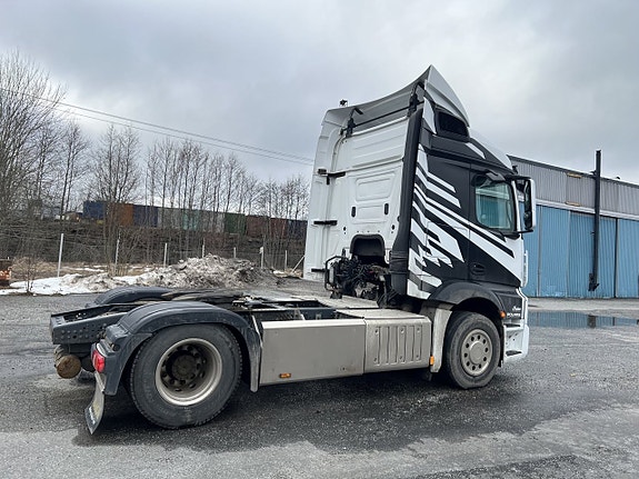 Dragbil Mercedes-Benz Actros 963-4-A 4X2 -201... via auktion 8 of 27
