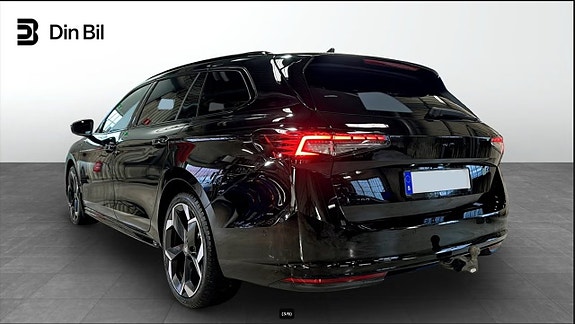 Skoda Superb 3 of 5