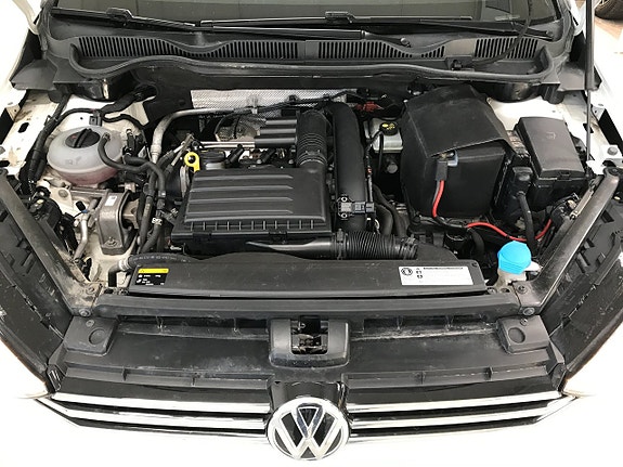 Volkswagen Golf Sportsvan 19 of 20