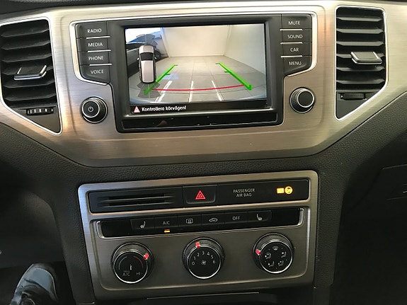 Volkswagen Golf Sportsvan 13 of 20