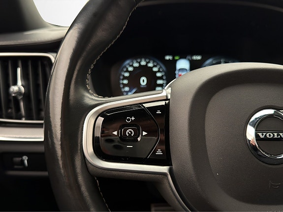 Volvo V60 14 of 30
