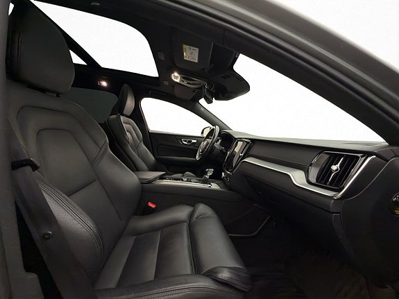Volvo V60 30 of 30
