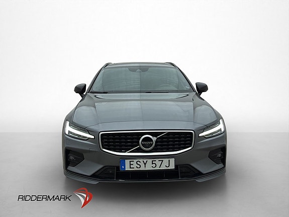Volvo V60 2 of 30