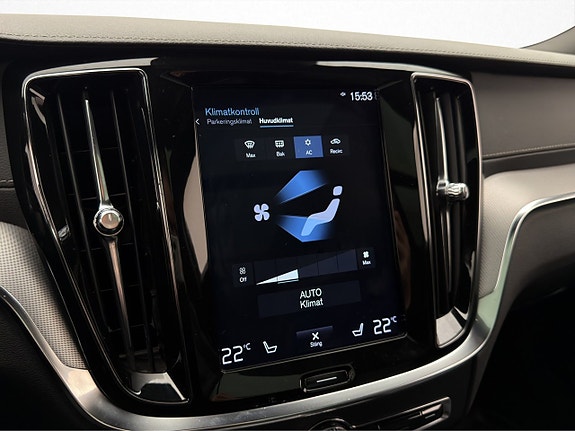 Volvo V60 23 of 30