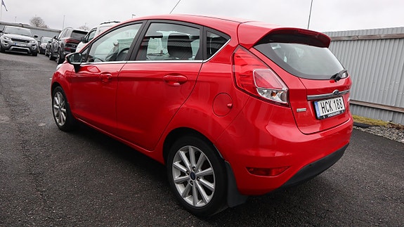 Ford Fiesta 7 of 16