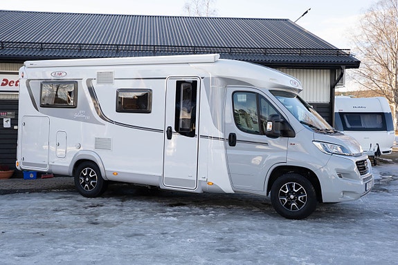 LMC T663G Grey Selection 150