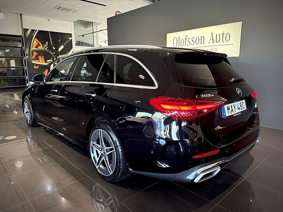Mercedes-Benz C300 e 2 of 5