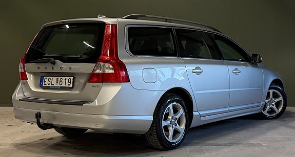 Volvo V70 5 of 5
