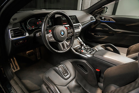 BMW M4 8 of 12