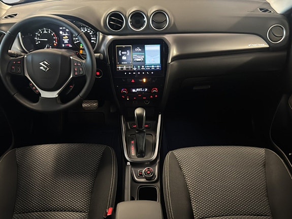 Suzuki Vitara 10 of 18