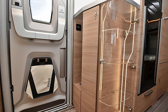 Knaus 580 UK Südwind Black Selection, Barnkammare 8 of 27