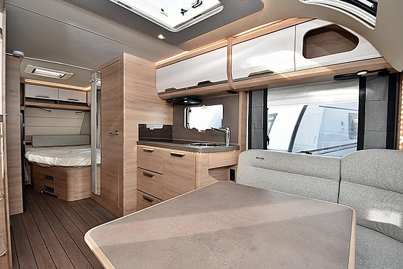 Knaus 580 UK Südwind Black Selection, Barnkammare 14 of 27