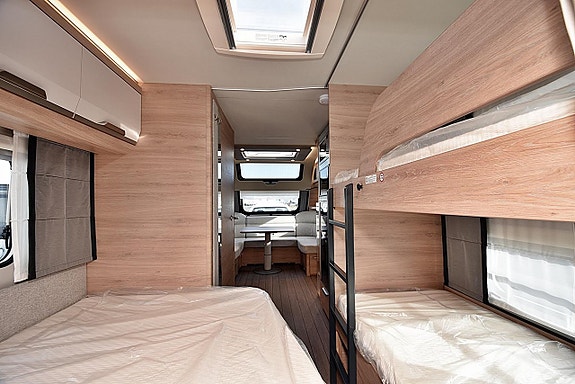 Knaus 580 UK Südwind Black Selection, Barnkammare 26 of 27