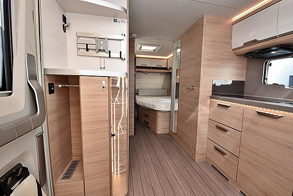 Knaus 580 UK Südwind Black Selection, Barnkammare 15 of 27