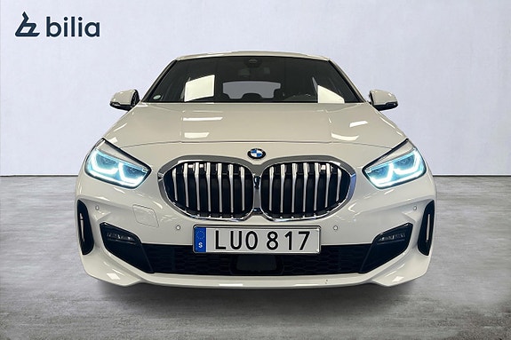 BMW 118i 5 of 5