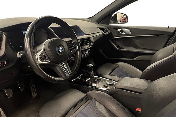 BMW 118i 12 of 19