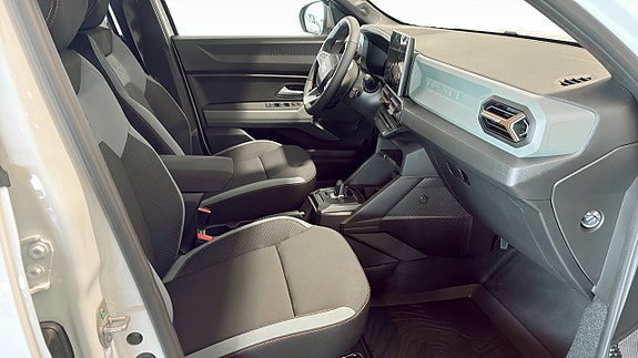 Dacia Duster 3 of 9