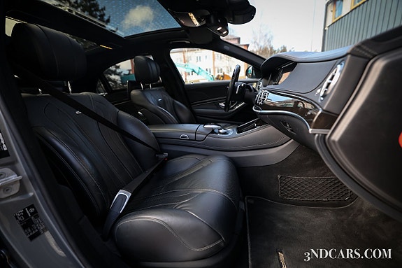 Mercedes-Benz S63 20 of 25