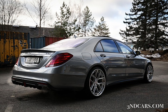 Mercedes-Benz S63 5 of 5
