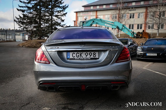 Mercedes-Benz S63 6 of 25