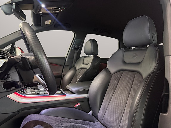 Audi Q7 7 of 30