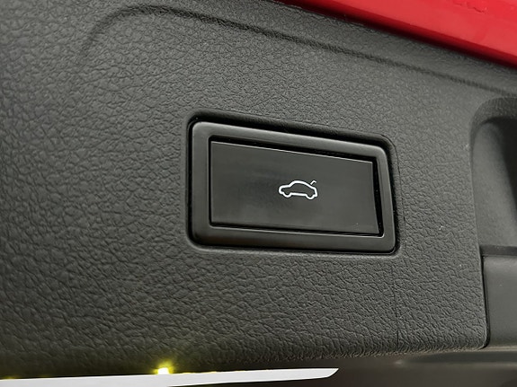 Volkswagen Passat 23 of 29