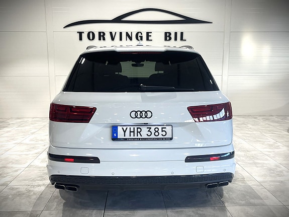 Audi SQ7 5 of 28