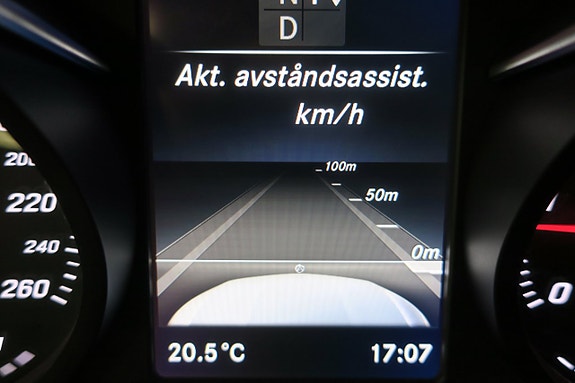 Mercedes-Benz GLC220 d 9 of 15