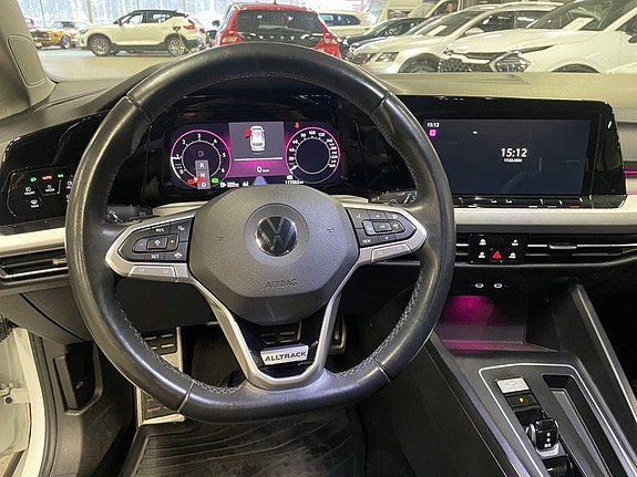 Volkswagen Golf Alltrack 7 of 10