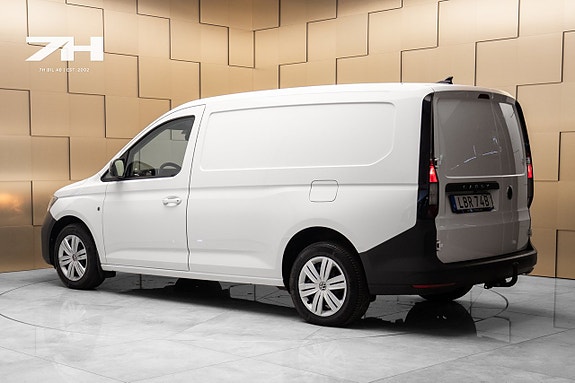 Volkswagen Caddy Maxi 3 of 5