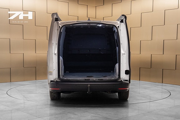 Volkswagen Caddy Maxi 5 of 5